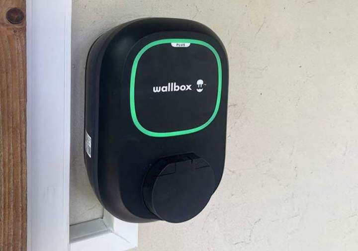 Borne pour charger voiture électrique Bourgoin-Jallieu